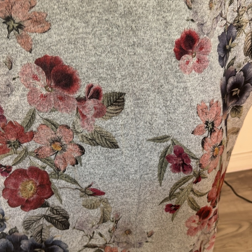 Pretty Print Floral on Gray Knit Cutaway Boho Fem Fairy Sweater Coat S or P